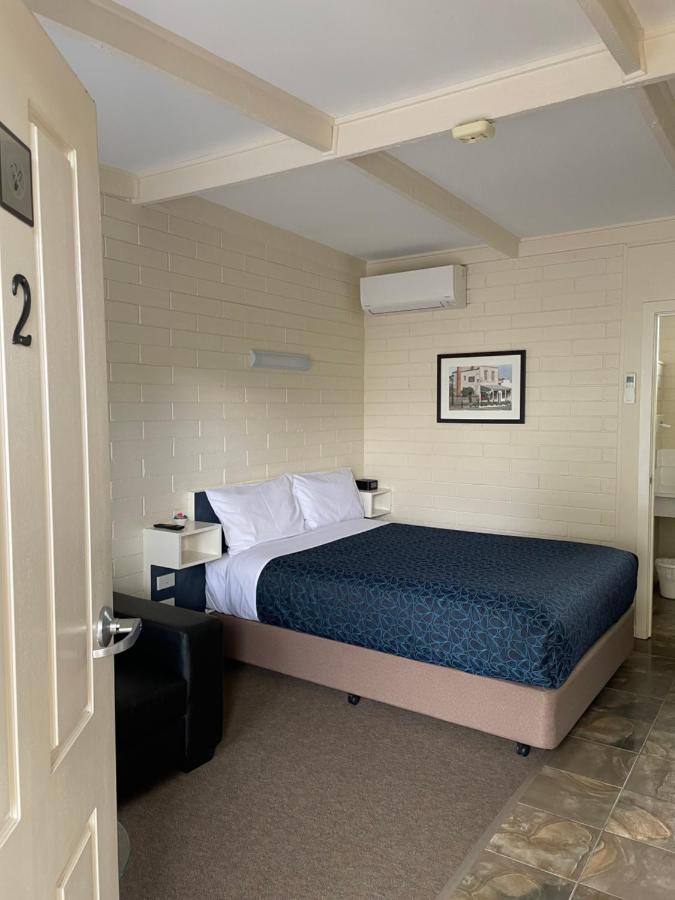Central Highlands Motor Inn Kyneton Extérieur photo