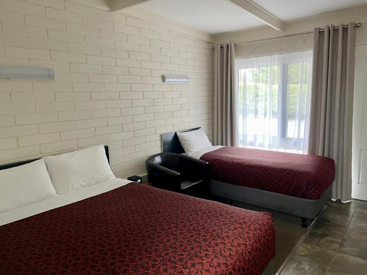 Central Highlands Motor Inn Kyneton Extérieur photo